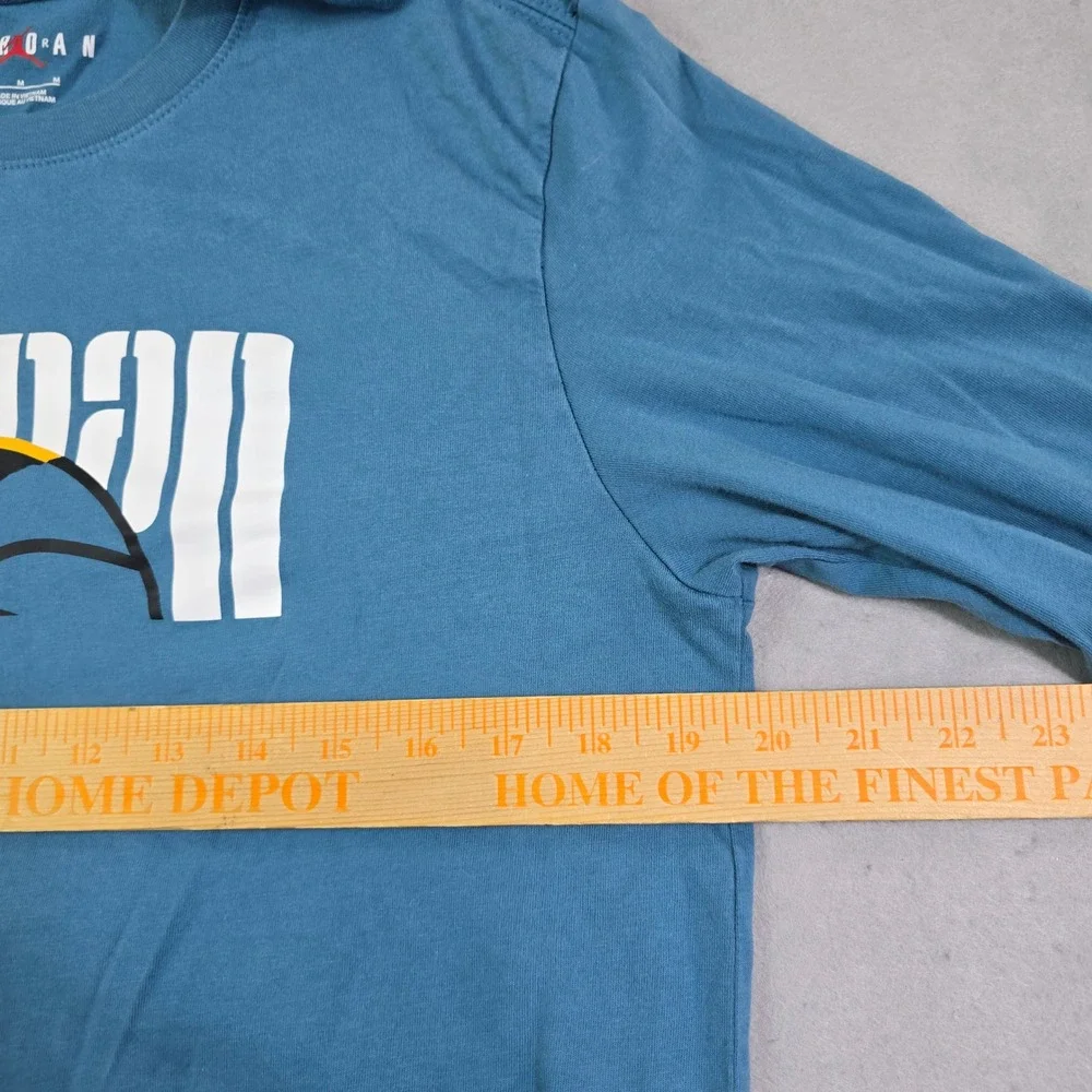 Jordan DNA Long Sleeve T-Shirt Mens Medium Blue Graphic Jumpman Basketball‎ Tee